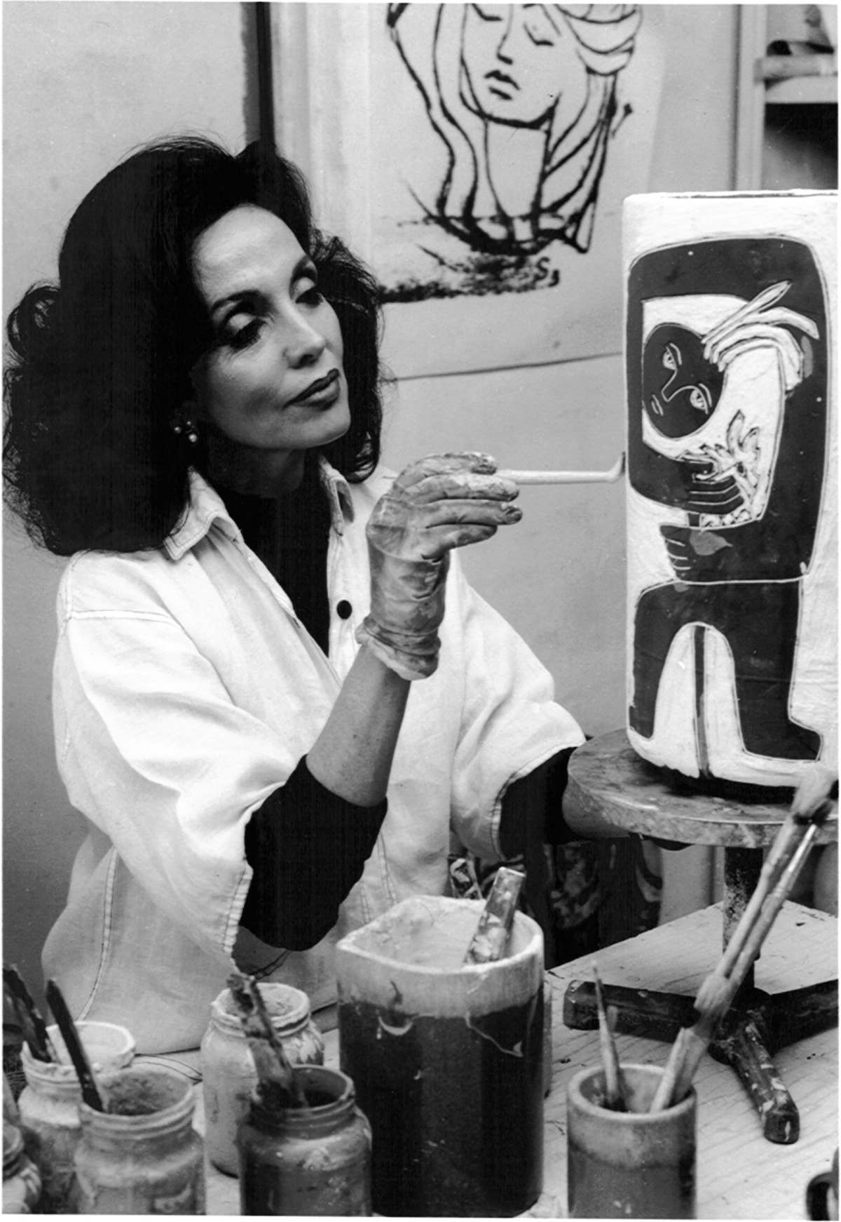 Mara Stoneware Train Mug